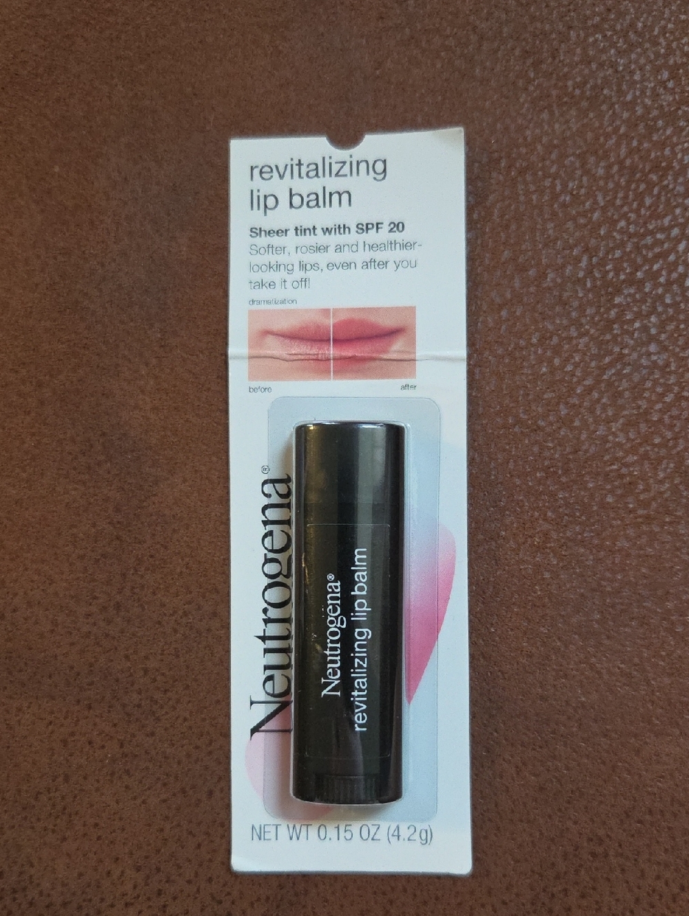 Neutrogena Revitalizing Lip Balm - Sunny Berry With SPF 20